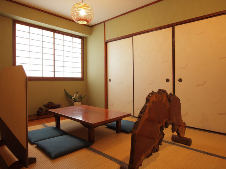 Momonjiya_Private room