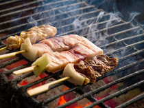 Yakitori Oden Zen_The nice aroma of charcoal! "Yakitori (Grilled chicken on a skewer) platter"