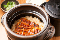 Private Room Dining - HAKOYA - Sakae branch_Eel and rice pot, in the style of Hitsumabushi (Rice topped with chopped kabayaki eel). A dish that whets the appetite