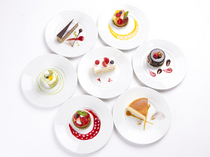 Lounge & Bar Grand Bleu_(Limited quantities available) Le Pan Special Cake Set (drink included)