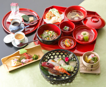 Jion Shoja_The "Vegetable Banquet" uses an abundance of vegetables that are easy on the body