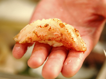 Sushi Saiko_Kinki (kichiji rockfish) Nigiri: enjoy the high-grade fish of Hokkaido.