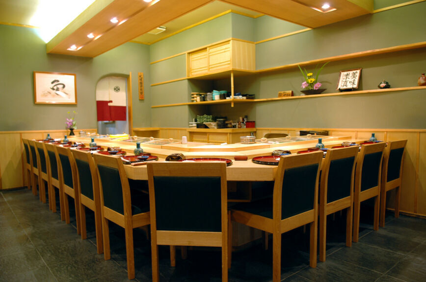 Sushiya no Yamada_Inside view