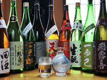 Fujimura_Enjoy our "Sake Sampler", selected by our two master tasters.