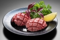 Ariran Beppu_Steak of soft, fatty beef tongue