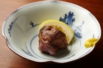Torishige_For one serving, two pork tongues are used in "Jotan"(quality tongue)