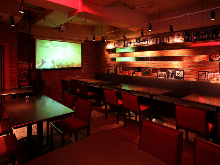 Pub&Cafe kanayama80's_Inside view