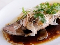 ShiJiaCai_Hong Kong style smoked fish, served with a specially-made sauce which deepens and enhances the flavour.