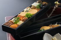 Kyobashi Basara_Fubako Hassun - painstakingly made food delivered in a small box
