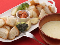 Italian Restaurant Tanto Tanto_A taste of Northern Italy. Piedmont style cheese fondue. For one.