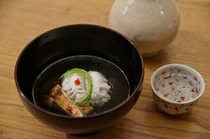 Fushikino_Conger pike and matsutake mushroom soup - Taste the vestiges of summer and the vigor of fall