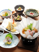 Hitomaru Kadan Taian Sannomiya_Miniature Lunch Banquet: lets customers try many luxurious flavors, including stew cooked at the table and rice with sea bream.