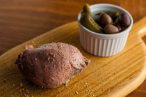 Libertin_Fatty chicken liver mousse, done with a light and airy texture