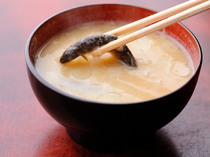 Dozeu Iidaya_Pond loach soup - The warmth spreads through your stomach after a cup of sake (rice wine)