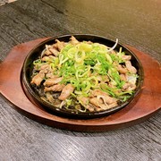 Sumibiyaki Dining Okageya Umeda Branch_Charcoal-Grilled Chicken Thigh