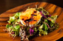 Amets_Goat cheese salad - Rich-tasting cheese grilled to perfection