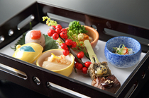 Moritaya Tokyo Marunouchi Branch_Assortment of five appetizers - Seasonal ingredients used *From the course menu