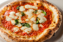Sisiliya_The most basic, yet the ultimate signature dish - "Margherita pizza"