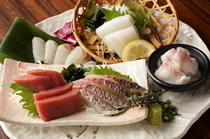 Uosakaba Pin_Always fresh! [Daily Sashimi Set: A five-item set]