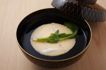 Aji Fukushima_Icefish egg custard in soup - Experience the pleasant aroma of the luxurious skipjack tuna shavings