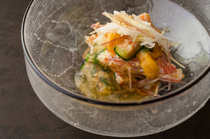 Jushu_Hairy crab and sea urchin dressed in Tosa vinegar - The mellow acidity brings out the flavor in the ingredients