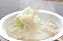 Shinjuku Kakekomi Gyoza_Rich White Nagoya Cochin Boiled Gyoza