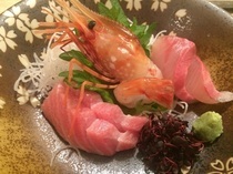 Tempura Ryori Sakura_[Three Assorted Sashimi of Chef’s Choice]