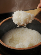 Japanese Restaurant Kyokabutoya_Cooked with careful timing in an earthenware pot: "Rice"