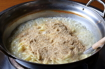 Motsukou_[Champon Noodles (1 portion)]　Sesames is added for a good aroma