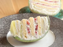 Sushi Monji_Melon Cake - A fascinating sweet made with lots of time and effort. 