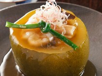 Otobashi Sumiya_Simmered Hime-Tougan (winter melon) - Taste the season's vegetables with careful preparation.