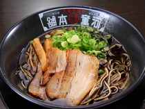 Kappa Ramen Honpo America Mura Branch_The [Black kappa ramen] is a soup that only uses the extracted flavors of garlic