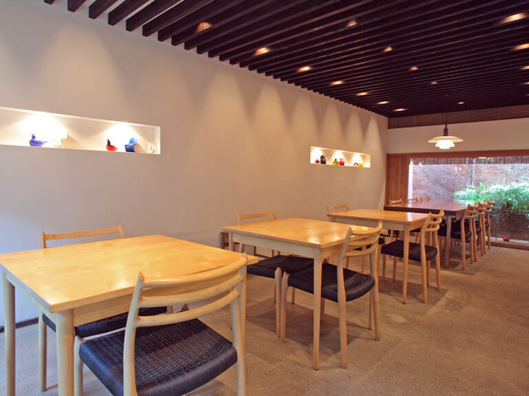 CAFE RESTAURANT Yayoi_Inside view