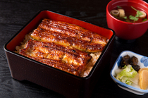 Unagi Fujita Shirokanedai Branch_[Unaju (eel on rice in a lacquer box)　Rank: YAMA]