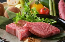 Teppan Dining SEEKS_Japanese
Wagyu Beef and Fresh Vegetables (The actual product may vary from the photo shown)