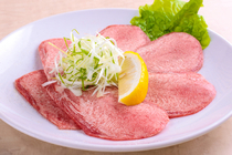 Hanzomon_[Tanshio] Enjoy the high-quality ingredient (tongue) and savory sauce  (shiotare).