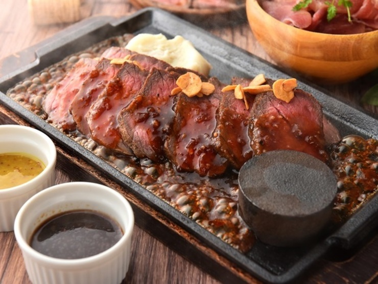 All You Can Eat Cut Steak On Iron Griddle Bistro Bambina Umeda Ekimae Branch In Nishi Umeda Osaka Savor Japan