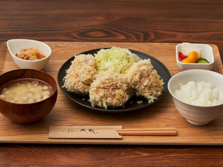Narikura_Chateaubriand Pork Tonkatsu (180g) Set Meal using Snow Aged Pork