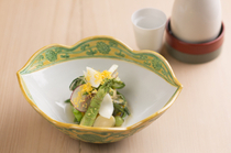 Kappo Hakutaka_[Boiled Spring Vegetables] Includes 10 different kinds of vegetables and mountain vegetables.