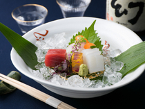 Hanbe Garden_[Omukai (side dish)] Sashimi made with very fresh fish