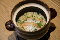 Washoku - shoujyou - Aoyama_[Blackthroat Seaperch Kaiseki], a luxurious kaiseki (traditional Japanese cuisine course) including salt-grilled blackthroat seaperch (the king of grilled fish) and pot cooked rice with blackthroat seaperch.