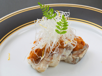 Shiogama Shirahata_[Tomoae (different parts of the same ingredient mixed together) of Monkfish] Seasonal limited menu