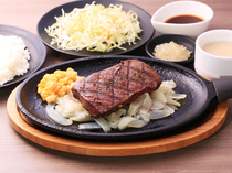 STEAK HIKARU_[First-class A grade] Enjoy fine tasting beef from the marbled chuck rib cut. 