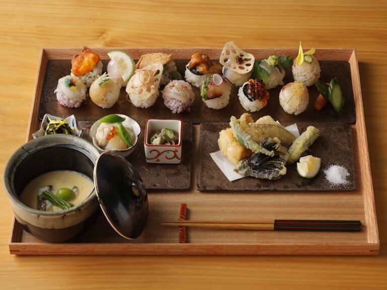 Temari Sushi and Nihoncha SOUDEN_Cuisine