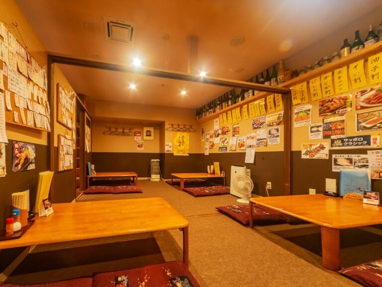 Hakodate Kaisen Izakaya Yan-shugyoba Nidaime Shoueimaru_Inside view