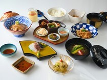 Wa Dining Sato_Seasonal Light Course - weaved with masterpiece ingredients, focusing on seasonal fish.