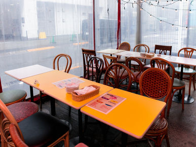 Sakura Cafe & Restaurant Ikebukuro_Inside view