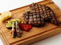 Sabatini di Firenze Tokyo Branch_Bistecca alla Fiorentina - a traditional Florence style T-bone steak