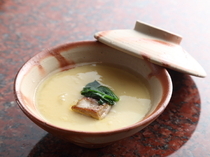Bifteck Kawamura Premium Kitashinchi restaurant_[Foie Gras Non-Sweet Egg Custard], the height of luxury with three of the world's greatest delicacies.