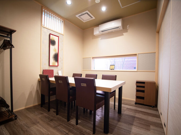 Uni Murakami Hakodate ekimae restaurant_Inside view